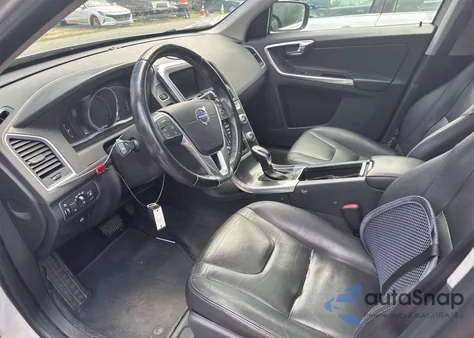 2016 Volvo Xc60 T5 Premier from USA, damaged, VIN YV4612RK6G2781867